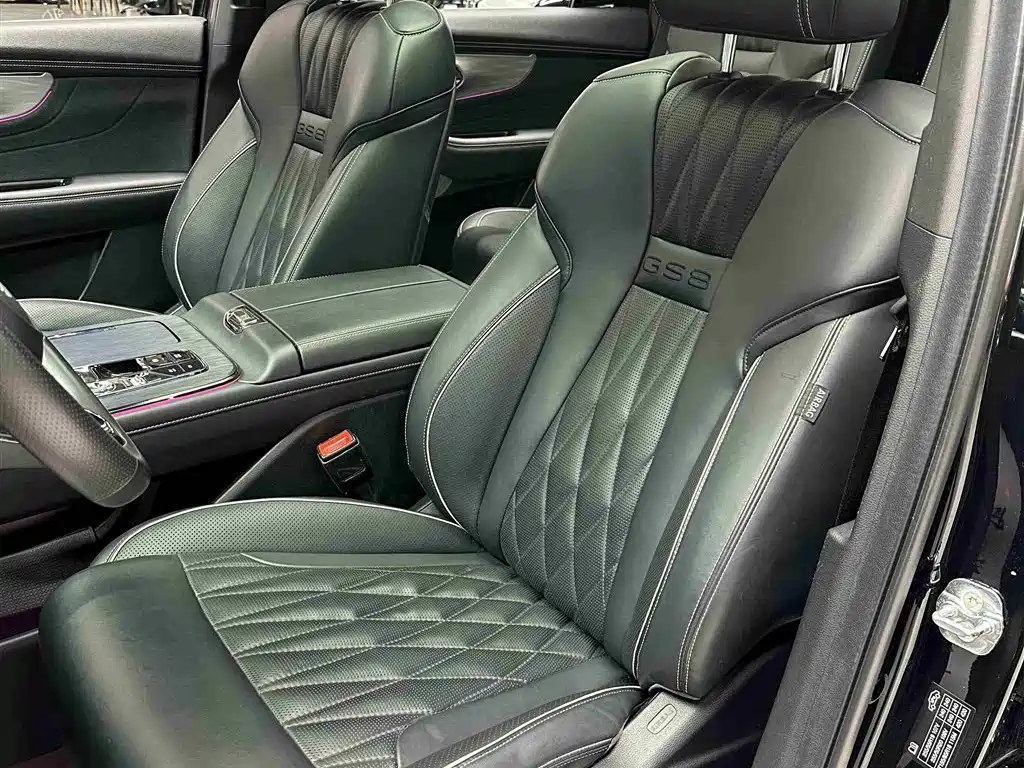 GAC Motor Trumpchi GS8 2022 — фото 29