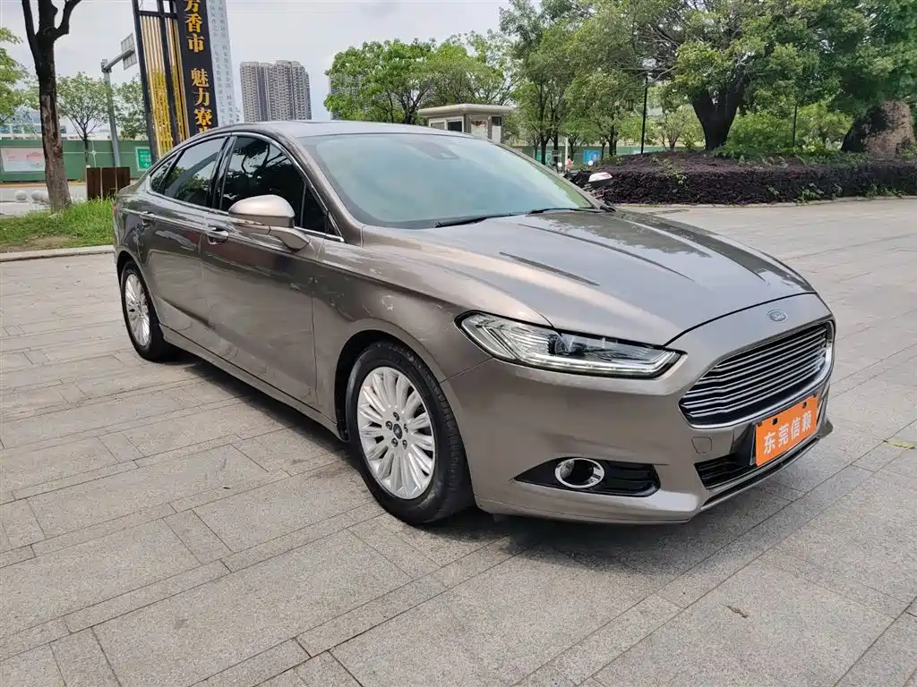 Ford Mondeo 2015 — фото 2