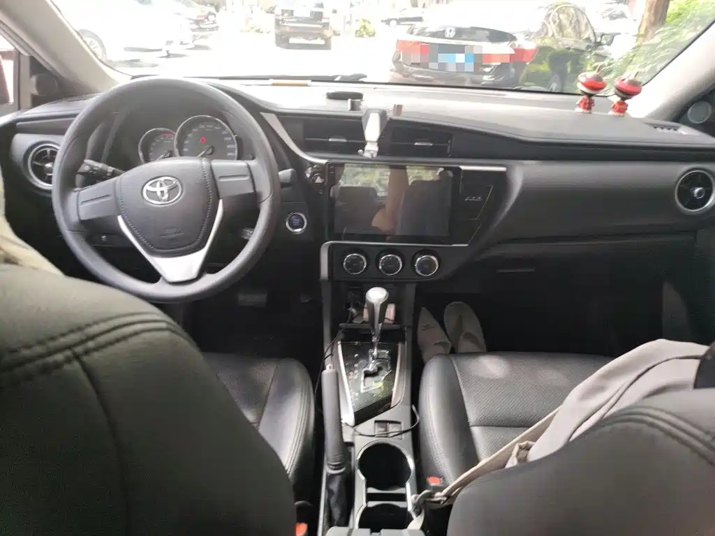 Toyota Corolla 2019 — фото 13