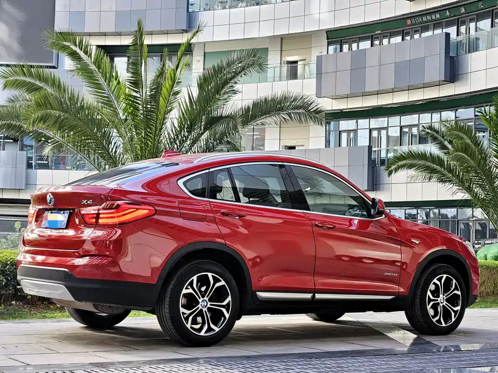 BMW X4 2014 — фото 11