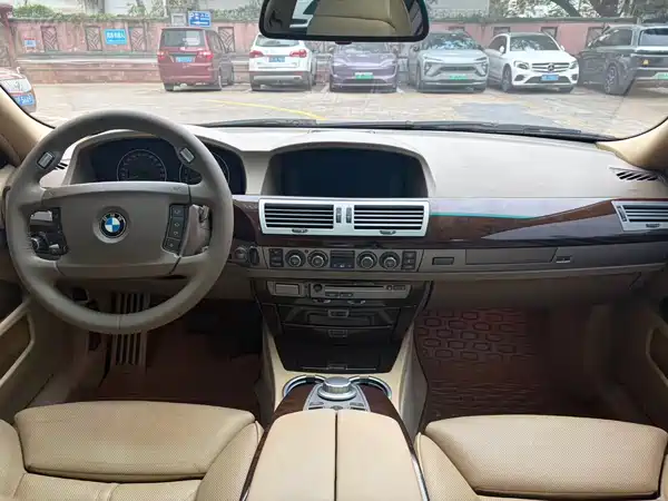 BMW 7 Series 2005