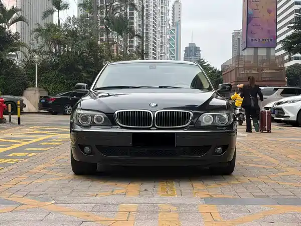 BMW 7 Series 2005
