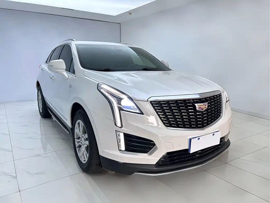 Cadillac XT5 2021 — фото 3