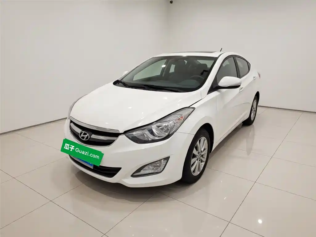 Hyundai Elantra Langdong 2015