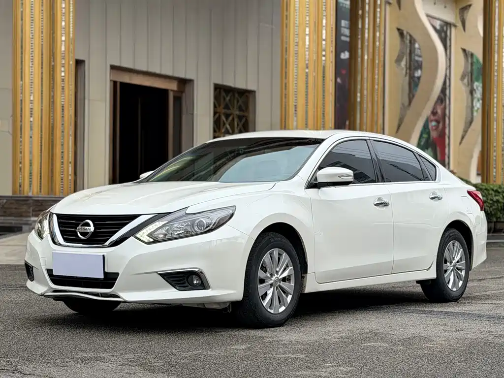 Nissan Teana 2018 — фото 1