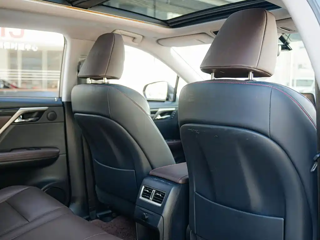 Lexus RX 2017 — фото 15