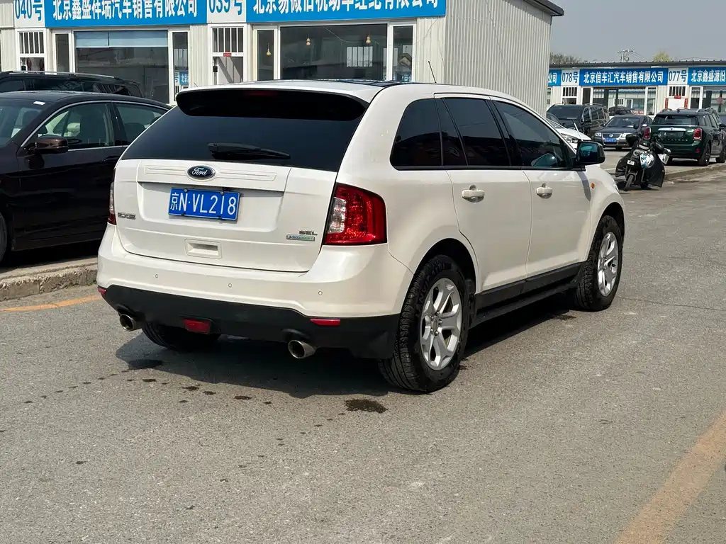Ford Edge 2015 — фото 10