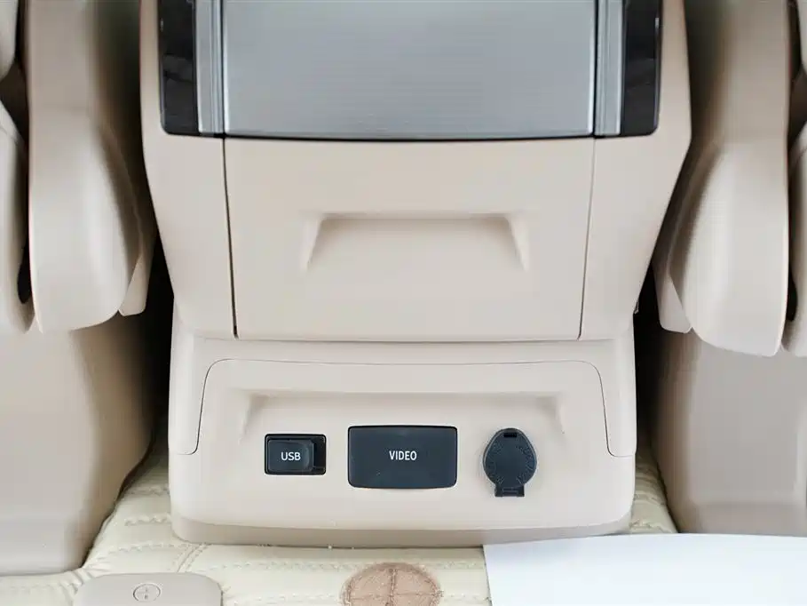 Toyota Alphard 2014 — фото 19