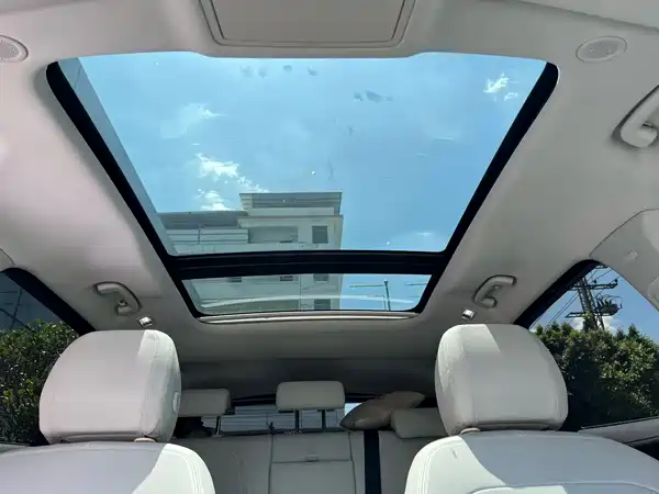Jaguar F-PACE 2021