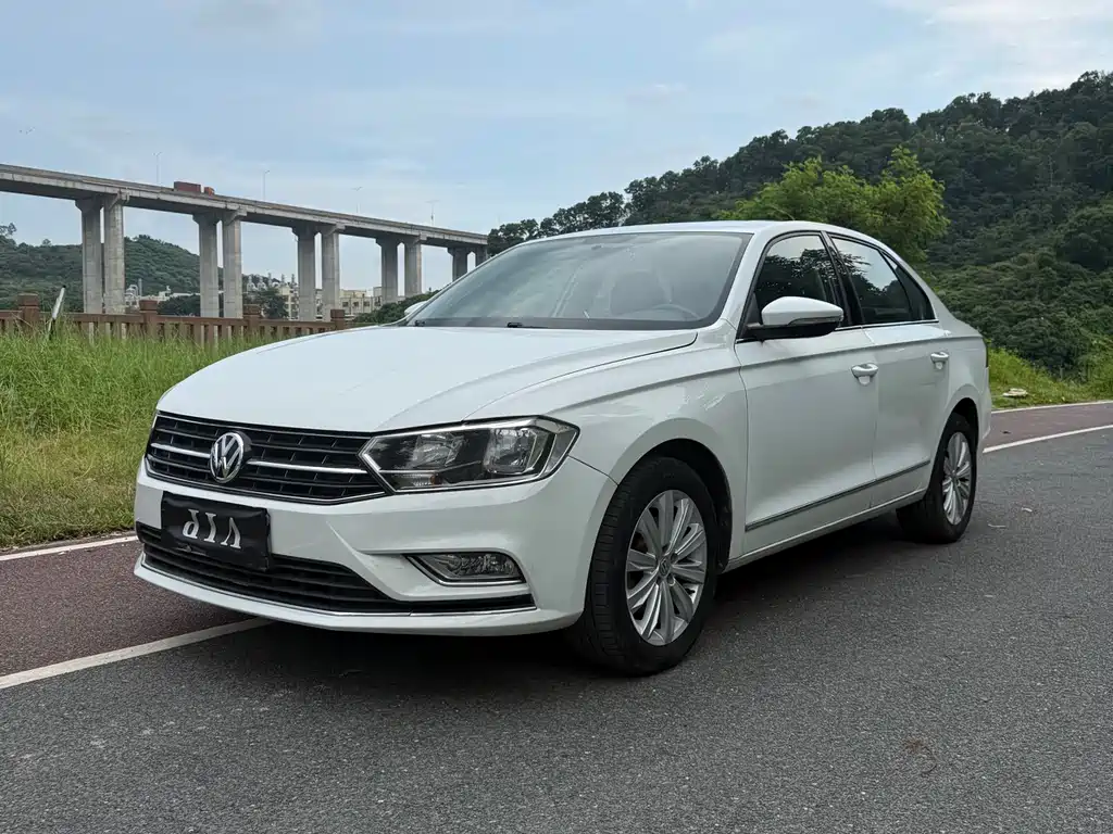 Volkswagen Bora 2016