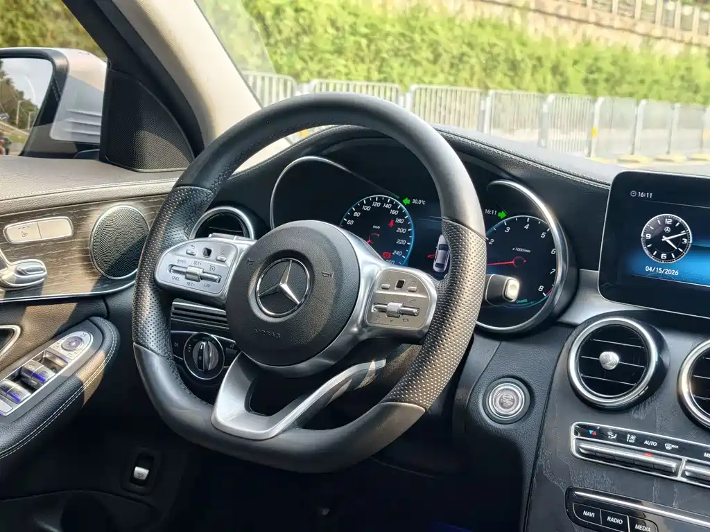 Mercedes-Benz C-Class 2021 — фото 10