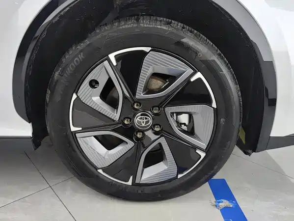 Toyota bZ3 2026