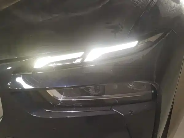 BMW X7 2023