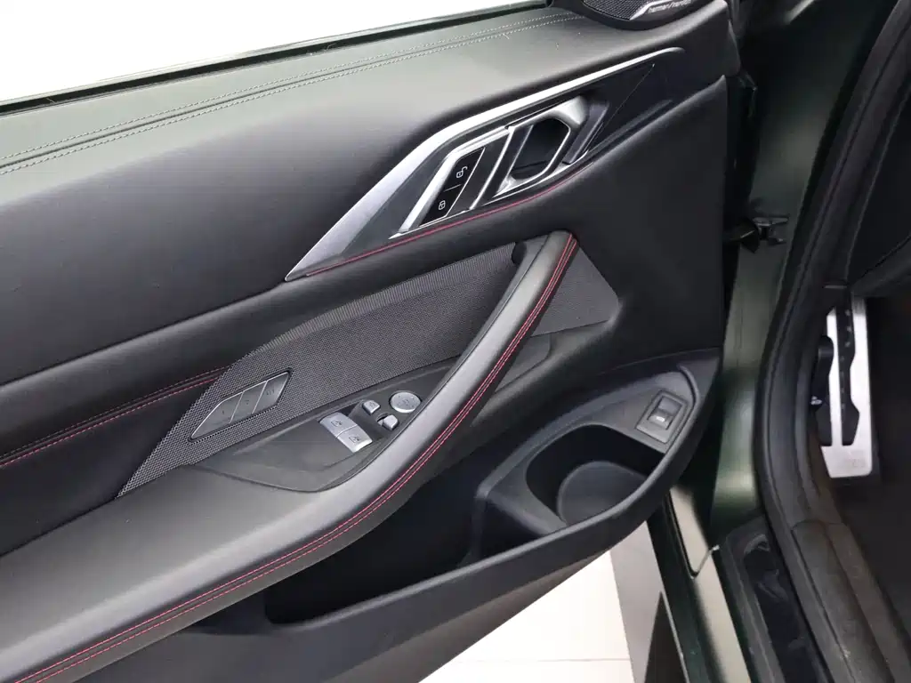 BMW M4 2026 — фото 18