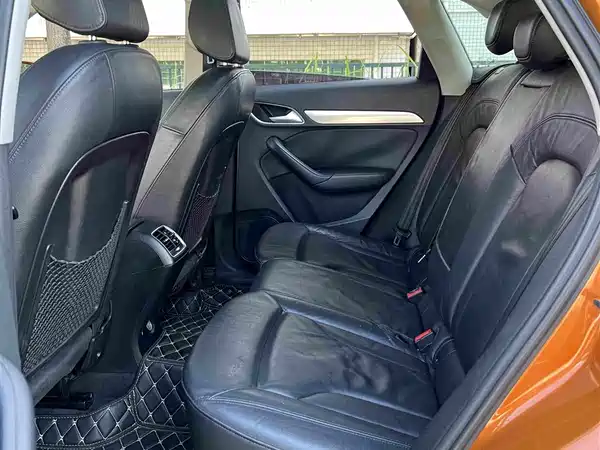 Audi Q3 2015