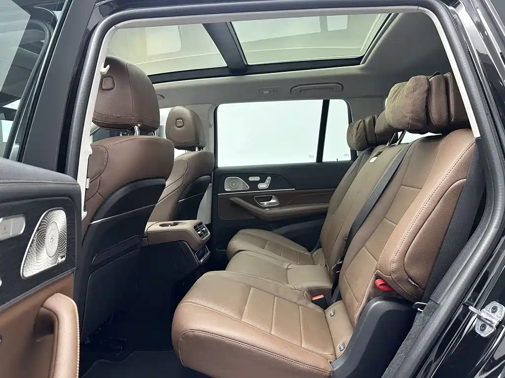Mercedes-Benz GLS 2024 — фото 11