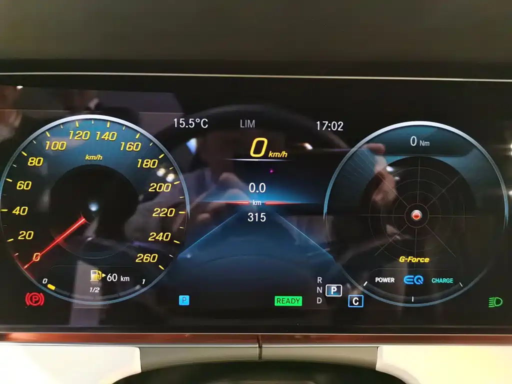 Mercedes-Benz E-Class 2025