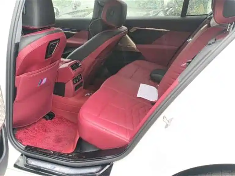 BMW 5 Series 2025