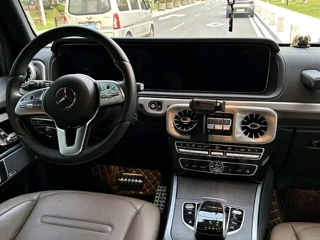 Mercedes-Benz G-Class 2022 — фото 5