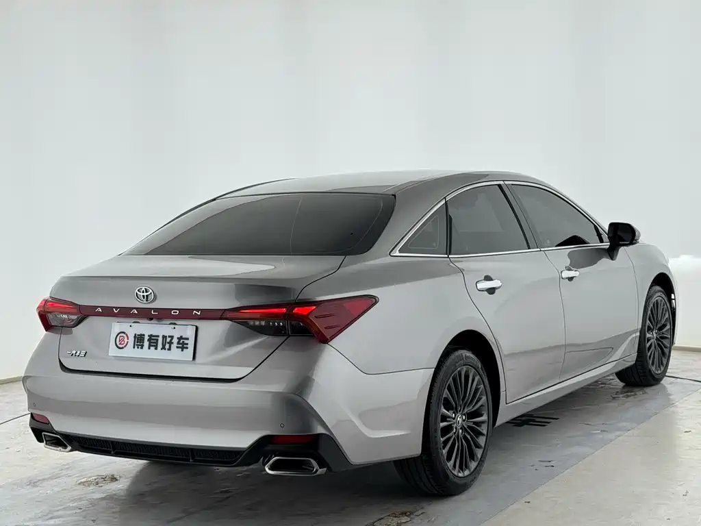 Toyota Avalon 2019 — фото 13