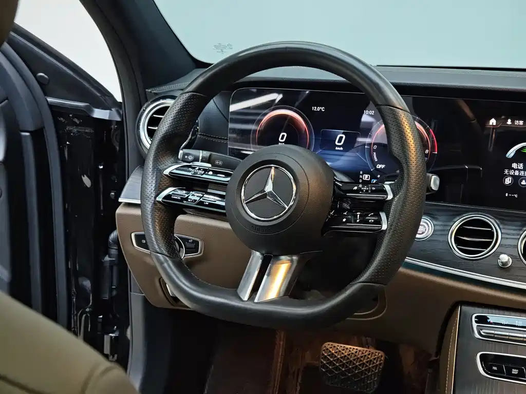 Mercedes-Benz E-Class New Energy 2022 — фото 18