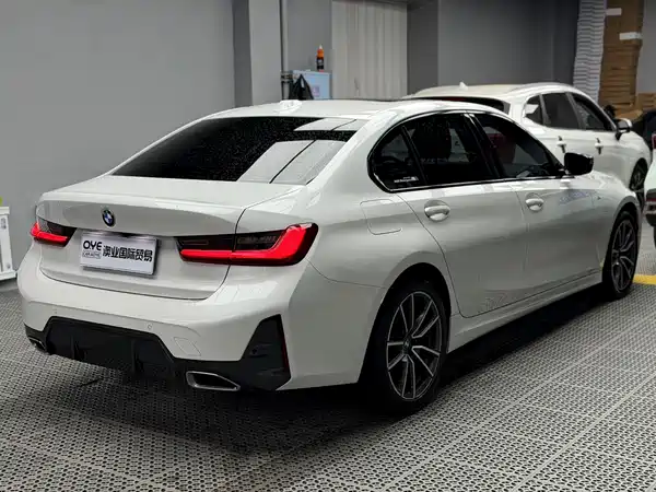BMW 3 Series 2024