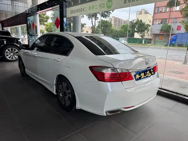 Honda Accord 2015
