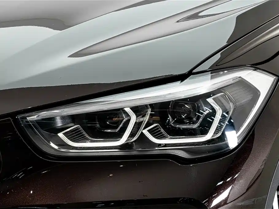 BMW X1 2021 — фото 4