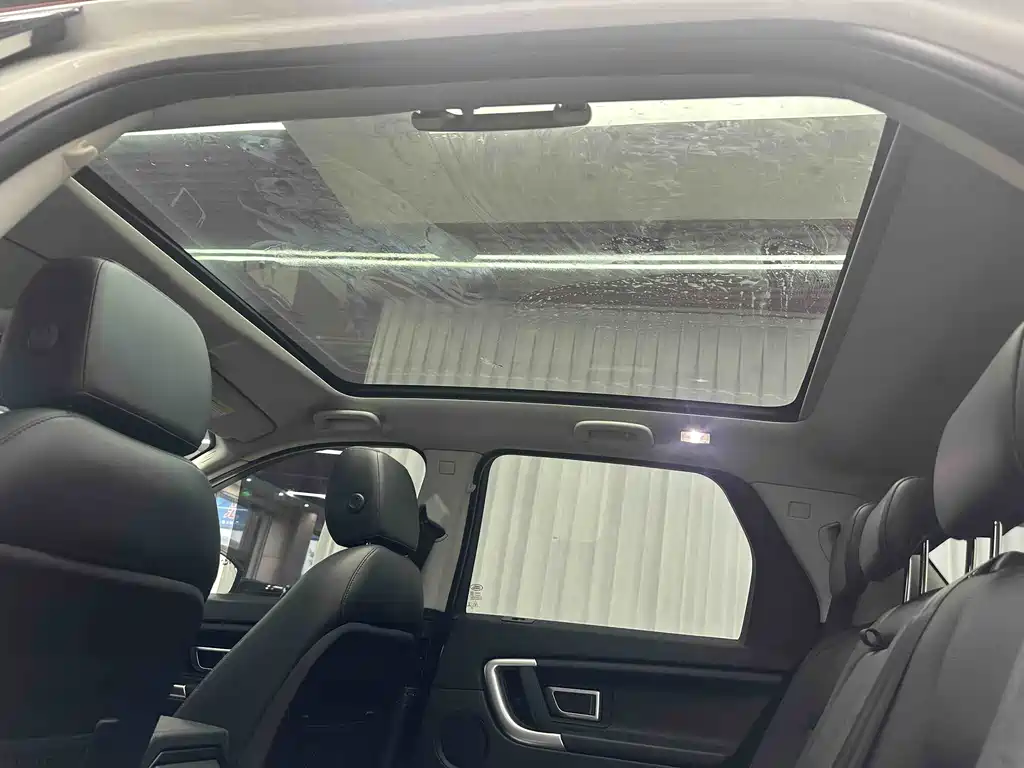 Land Rover Discovery Sport 2016 — фото 14