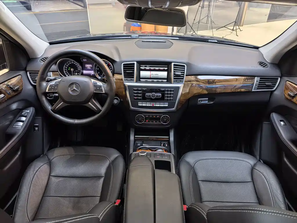 Mercedes-Benz M-Class 2015 — фото 12
