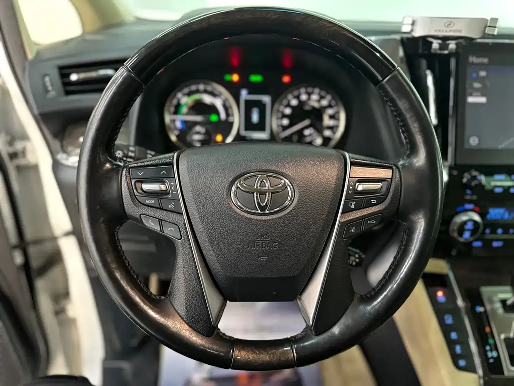 Toyota Vellfire 2021 — фото 9