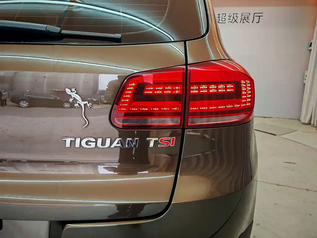 Volkswagen Tiguan 2015 — фото 27