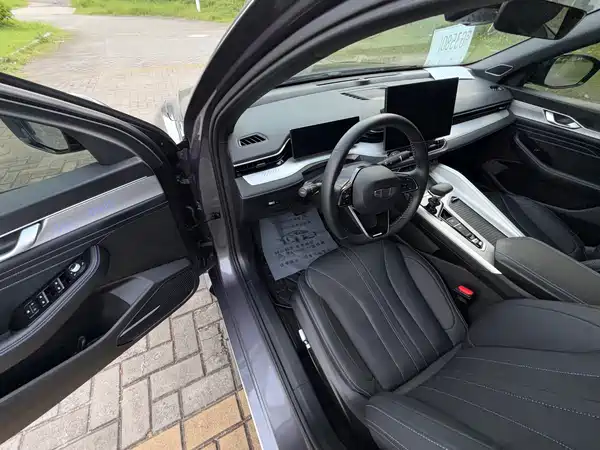 Geely Xingrui 2025