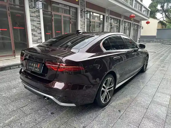 Jaguar XEL 2020