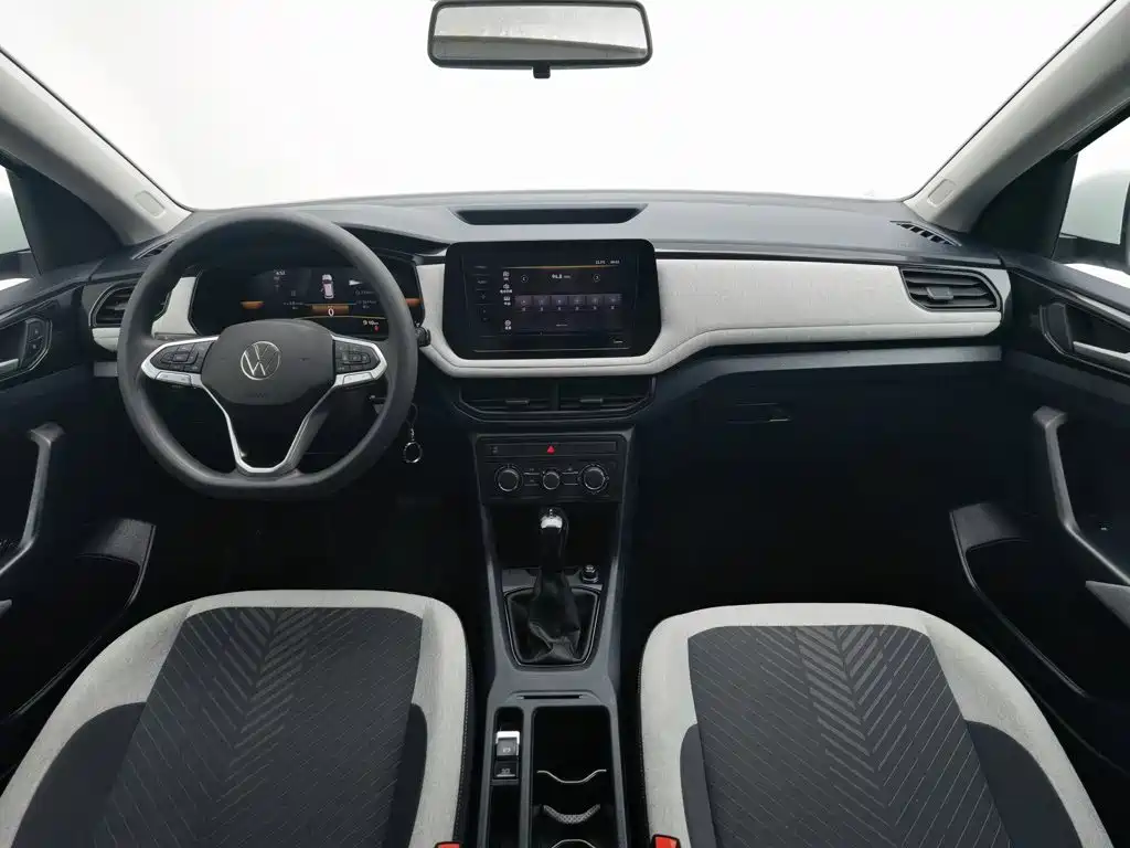 Volkswagen Tharu 2025