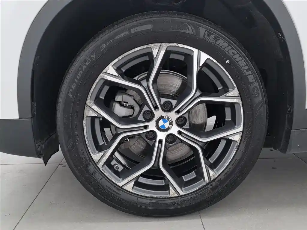 BMW X1 2021 — фото 17