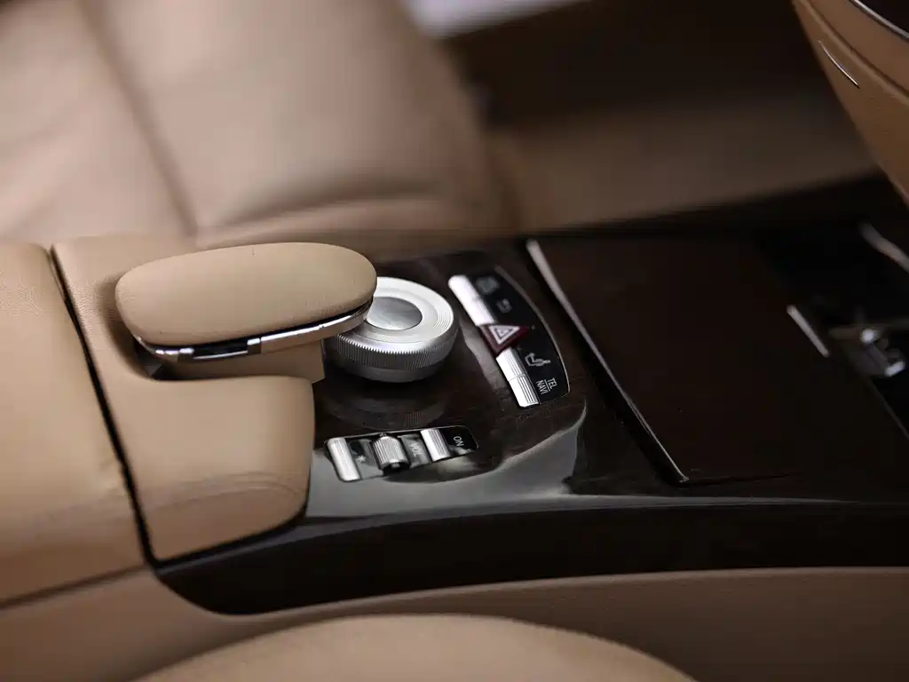 Mercedes-Benz S-Class 2012 — фото 9