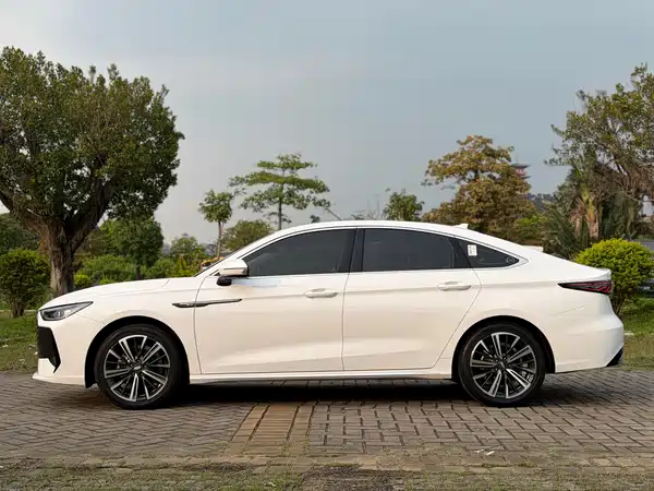 Chery Arrizo 8 PRO 2025