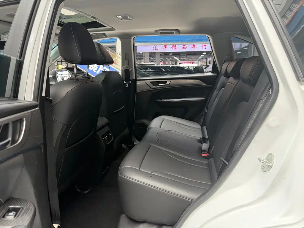 Haval M6 2022 — фото 10