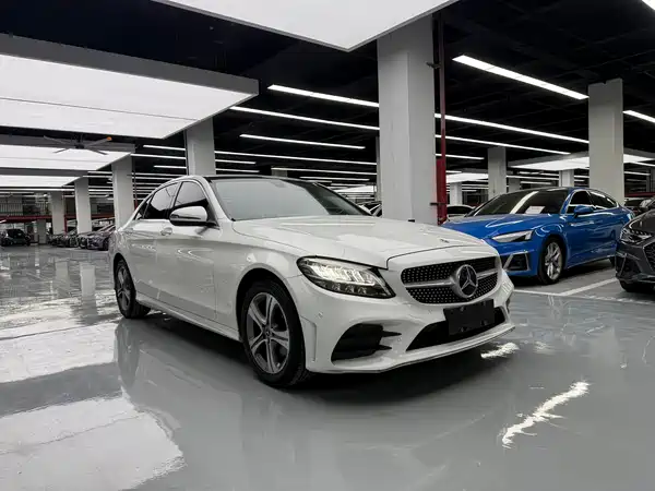 Mercedes-Benz C-Class 2019