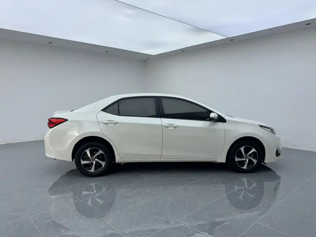 Toyota Levin 2018 — фото 8