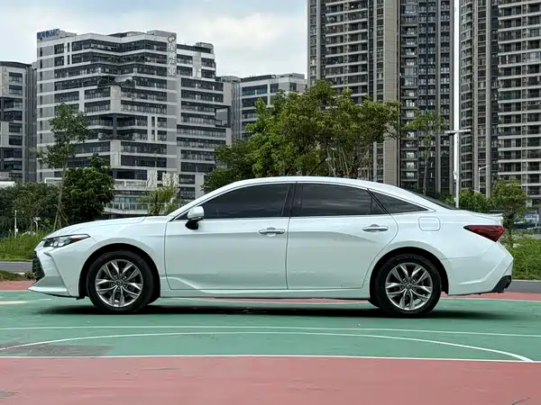 Toyota Avalon 2021
