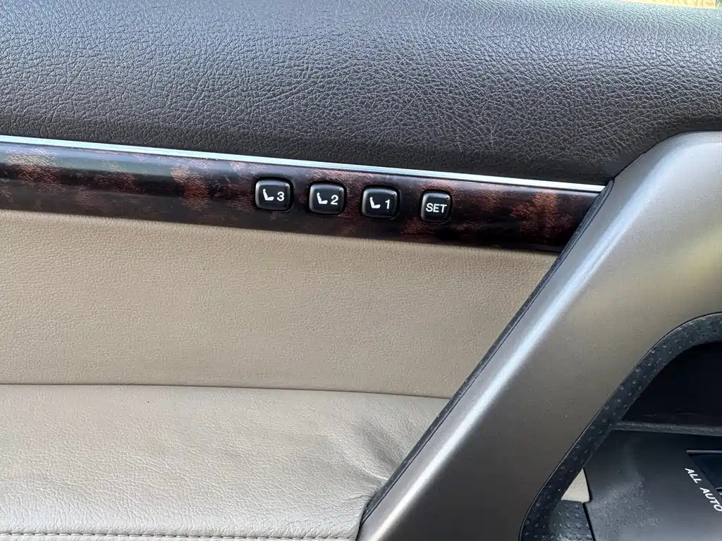 Toyota Land Cruiser 2008 — фото 21