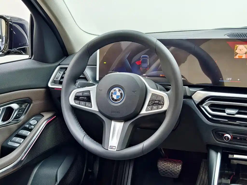 BMW i3 2024 — фото 14
