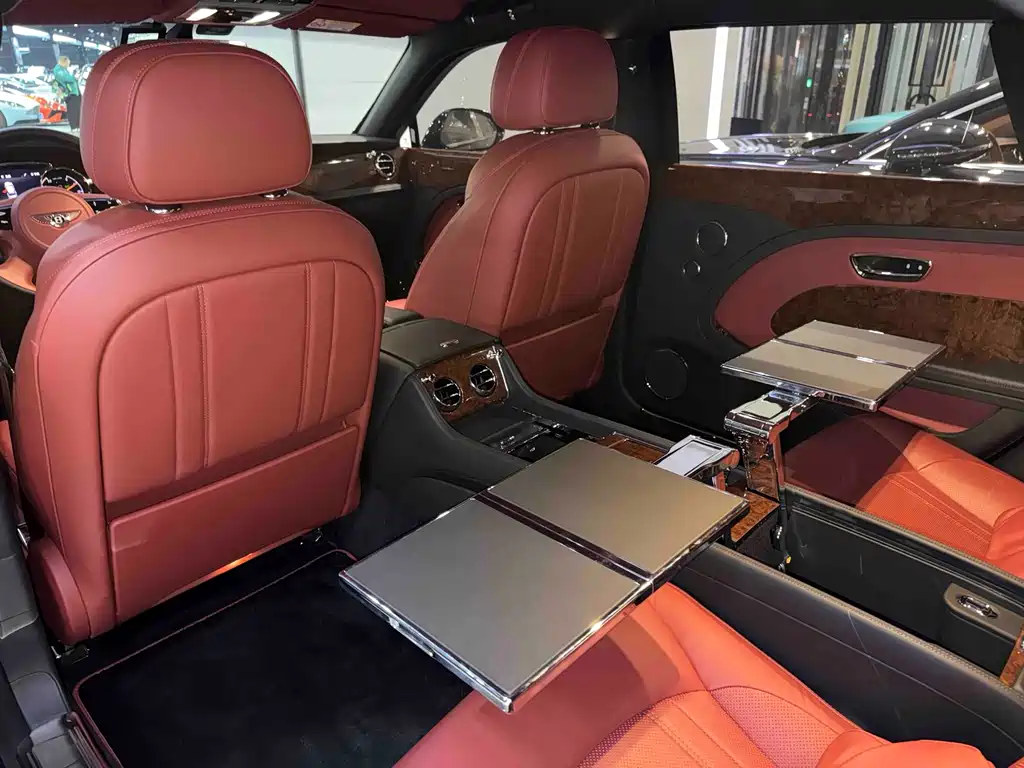 Bentley Mulsanne 2020 — фото 14
