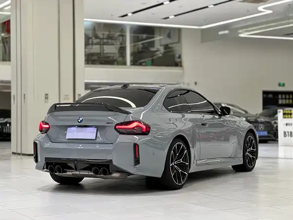 BMW M2 2025