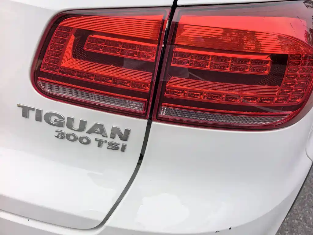 Volkswagen Tiguan 2016 — фото 17