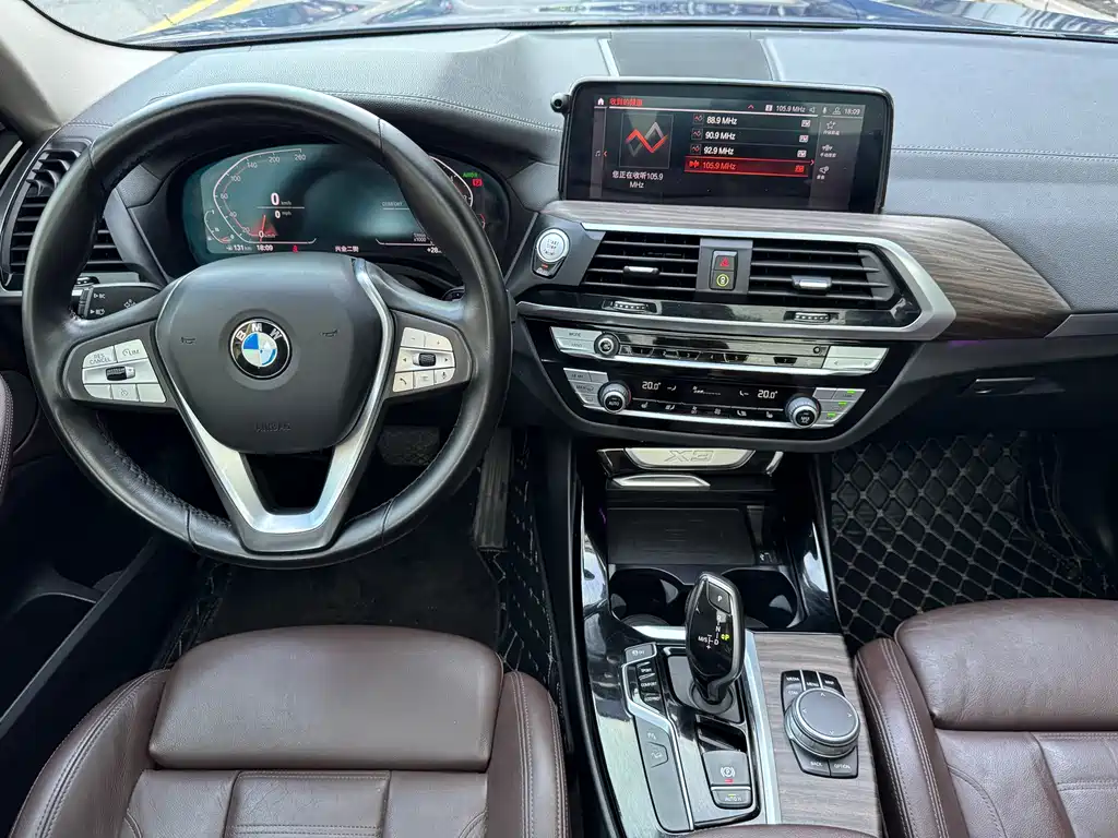 BMW X3 2019 — фото 9