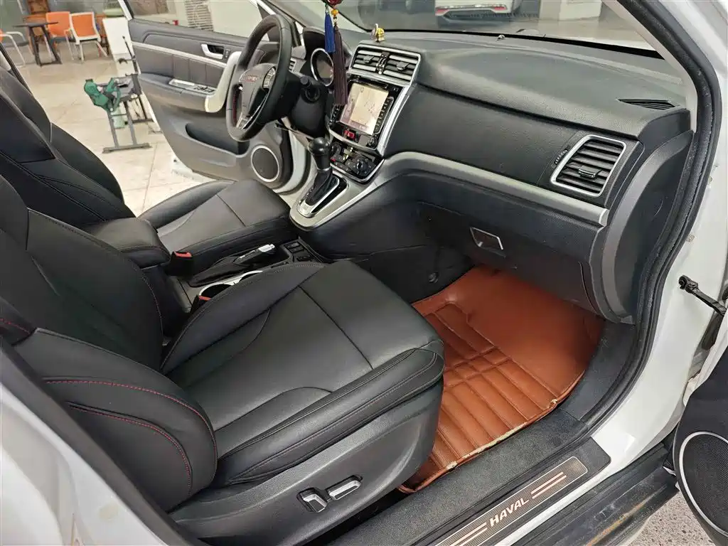 Haval H6 2015 — фото 18