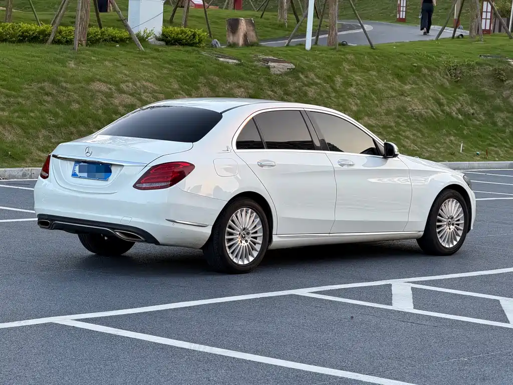 Mercedes-Benz C-Class 2016 — фото 4